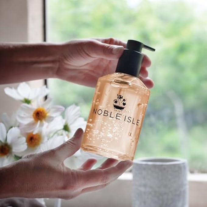 Noble Isle RHUBARB RHUBARB! LUXURY HAND WASH REFILLABLE GLASS BOTTLE 300ML - Image 3